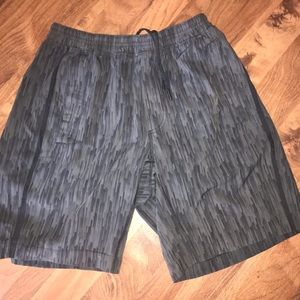 Lululemon men’s dark grey shorts/swimsuit, medium
